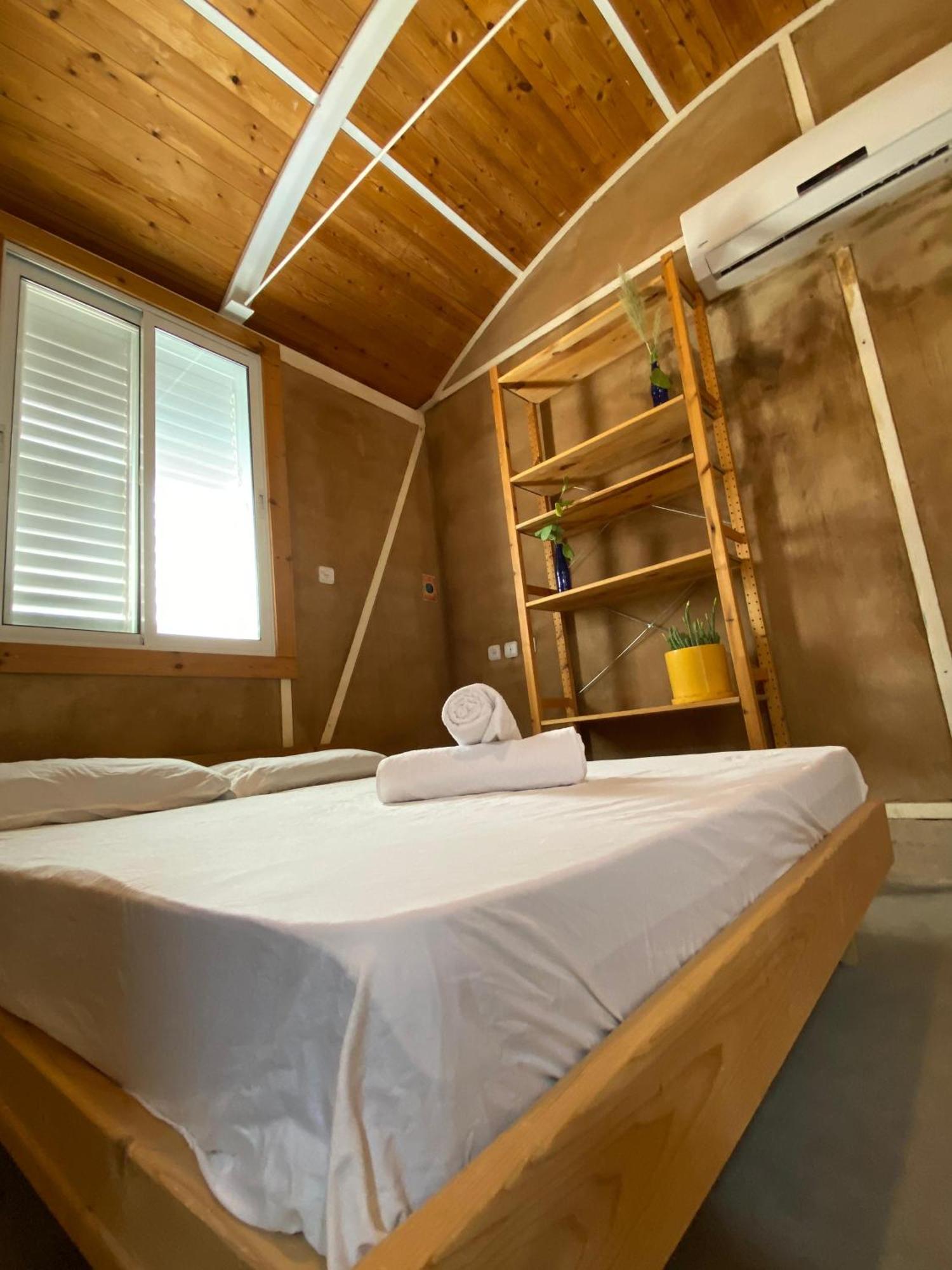 Kibbutz Lotan Eco-Campus Hotel Exterior photo