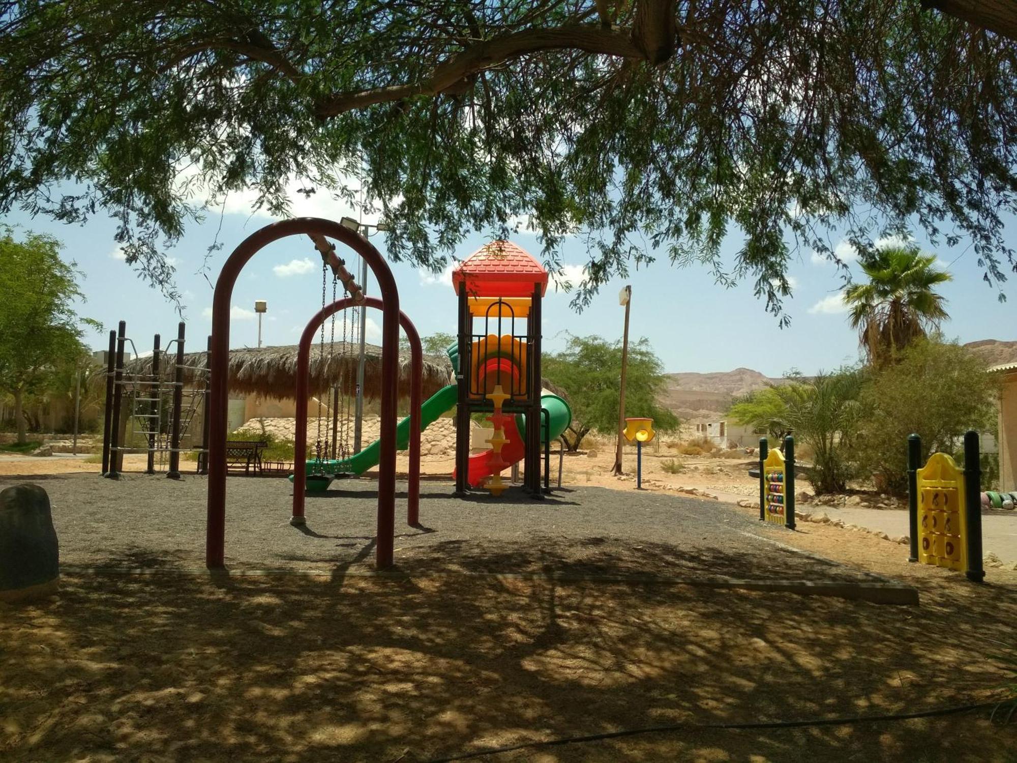 Kibbutz Lotan Eco-Campus Hotel Exterior photo